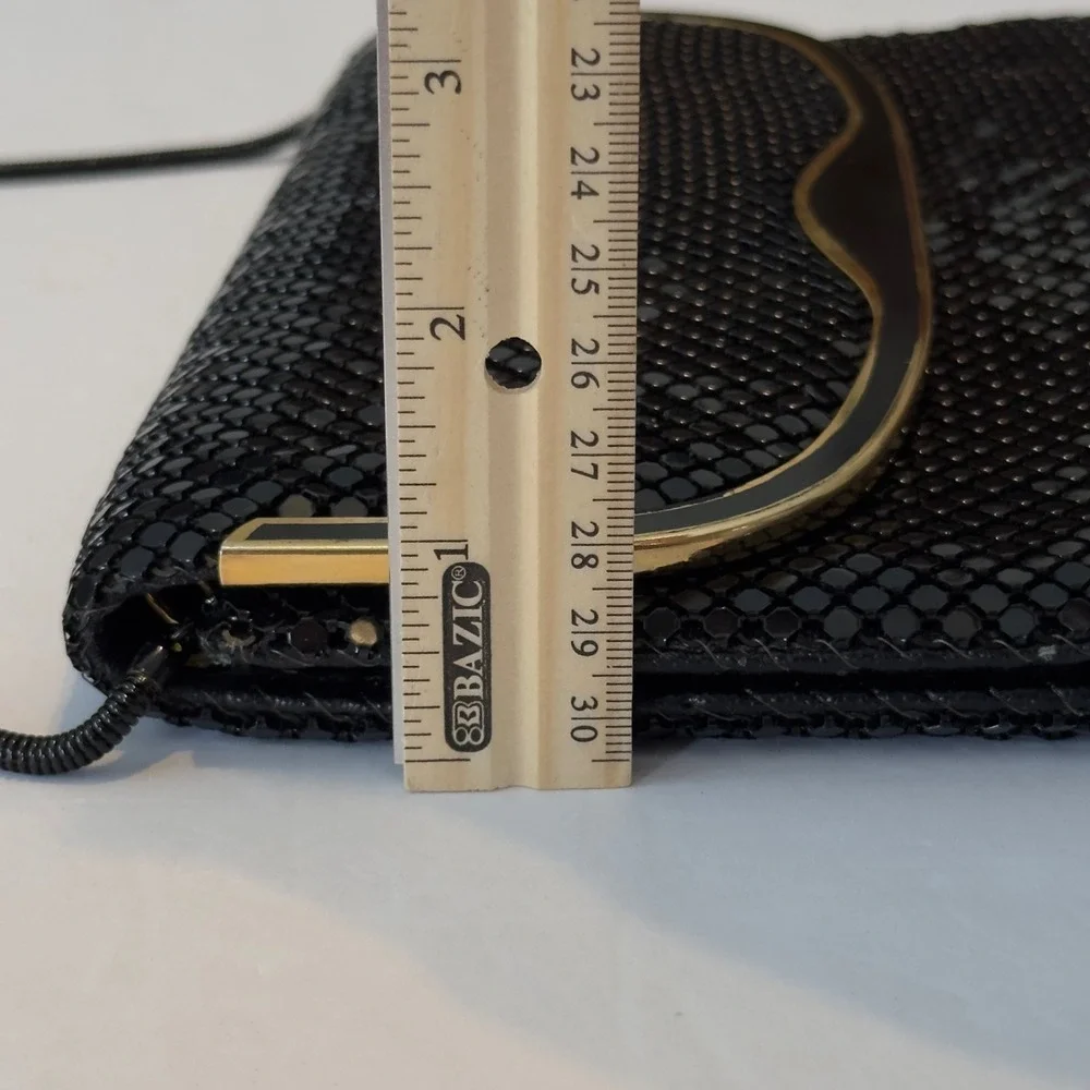 Vintage Black Metal Mesh Evening Bag Gold Trim Snake Chain Clutch‎